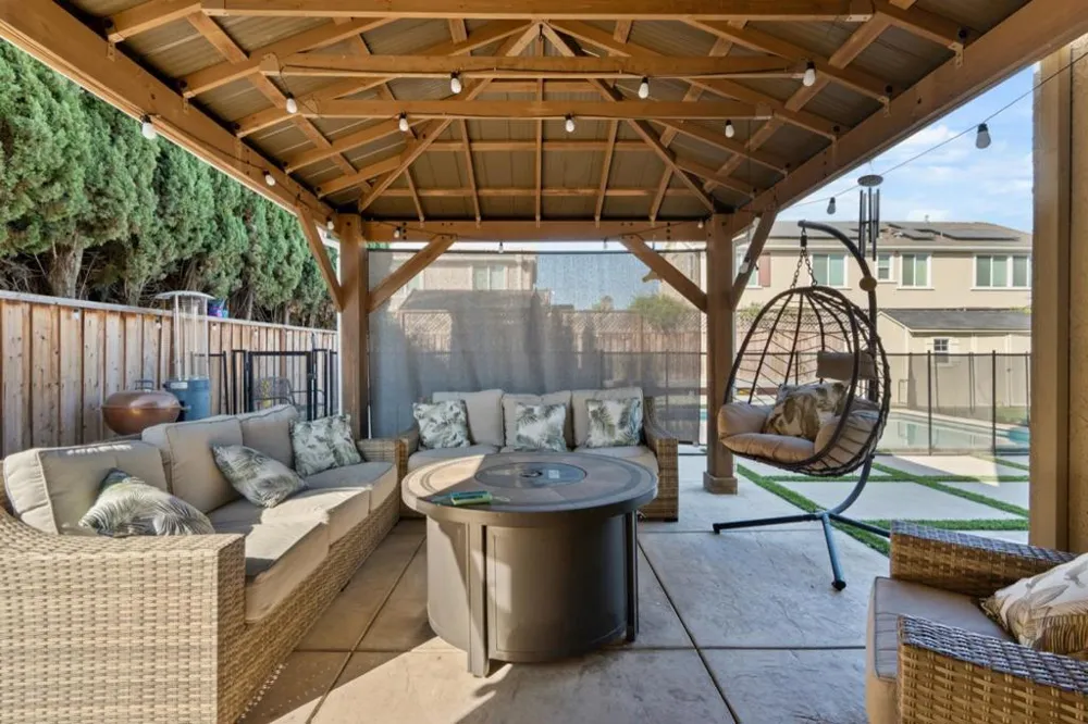 16935 Pine Way Morgan Hill, CA 95037