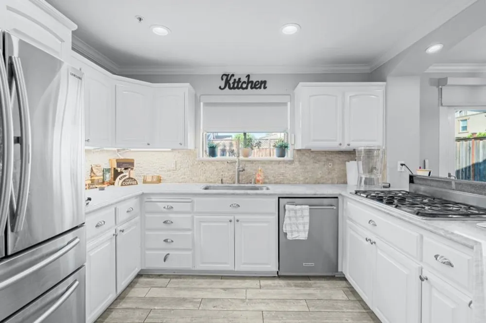 16935 Pine Way Morgan Hill, CA 95037