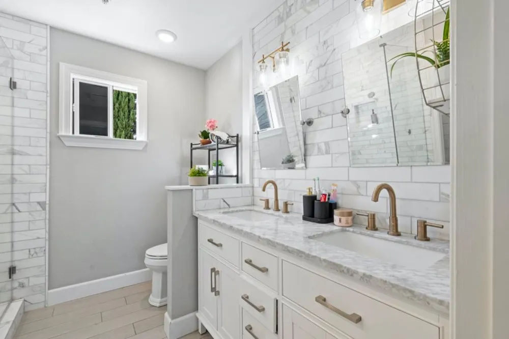16935 Pine Way Morgan Hill, CA 95037