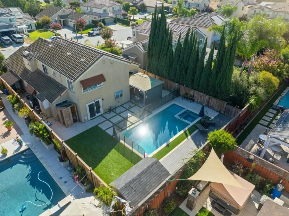16935 Pine Way Morgan Hill, CA 95037