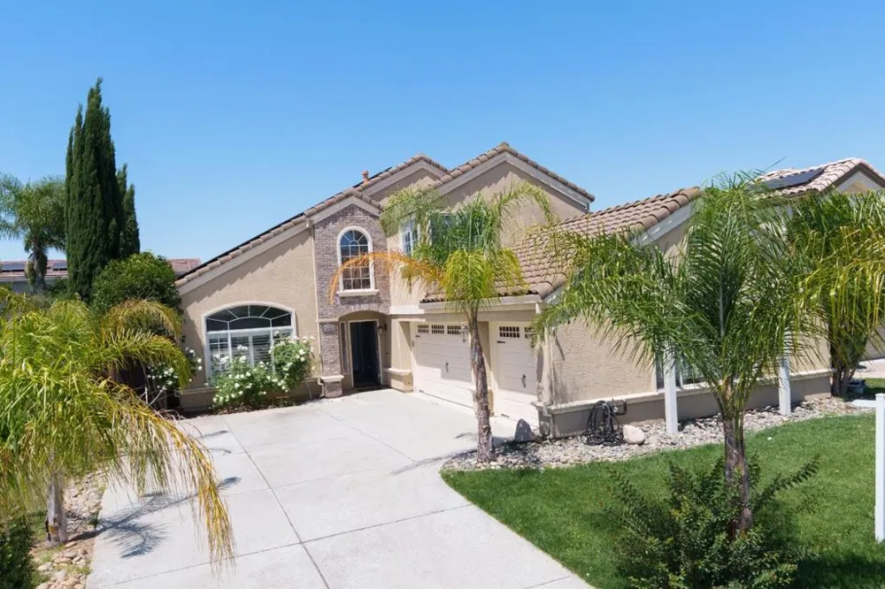 16935 Pine Way Morgan Hill, CA 95037