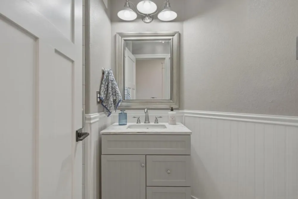 16935 Pine Way Morgan Hill, CA 95037