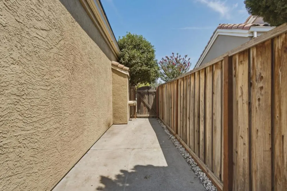 16935 Pine Way Morgan Hill, CA 95037