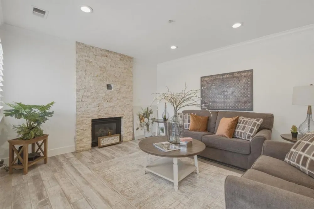 16935 Pine Way Morgan Hill, CA 95037