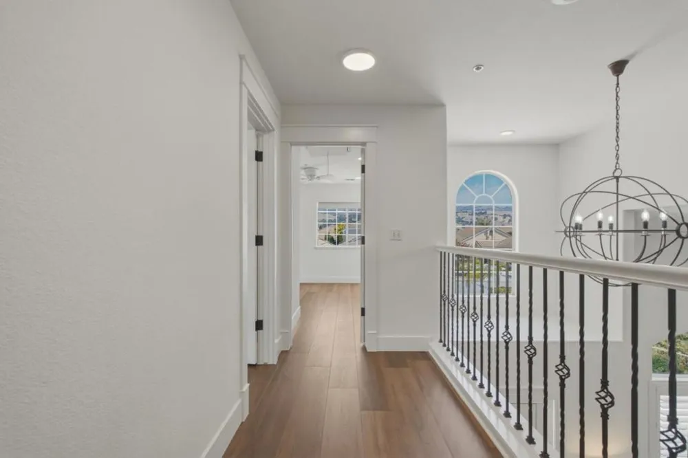 16935 Pine Way Morgan Hill, CA 95037