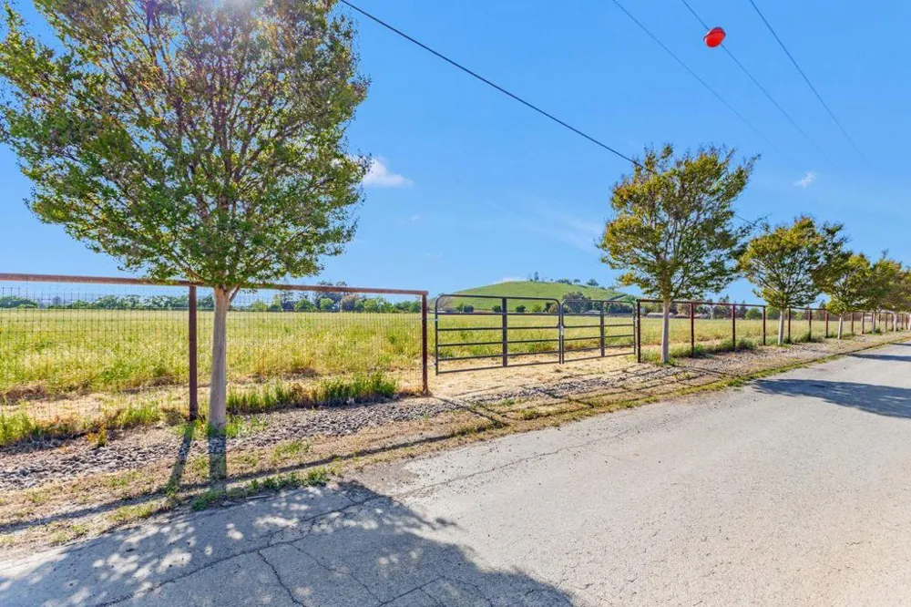 Lot #2 Bluff Drive Hollister, CA 95023