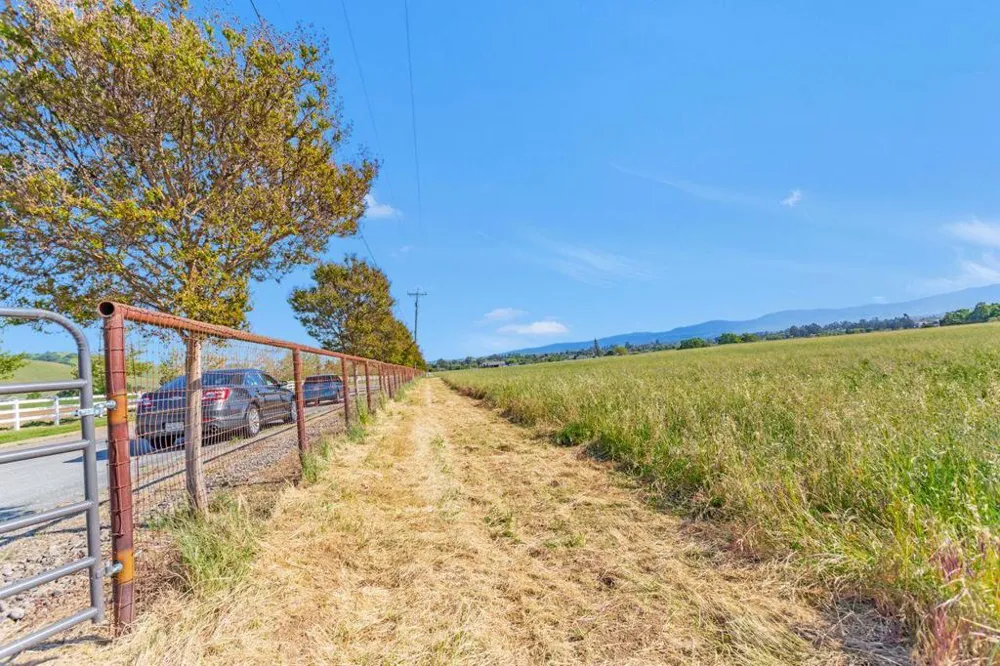 Lot #3 Bluff Drive Hollister, CA 95023