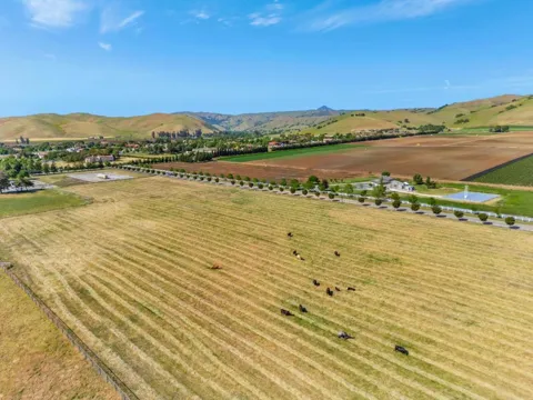 Lot#1 Bluff Drive