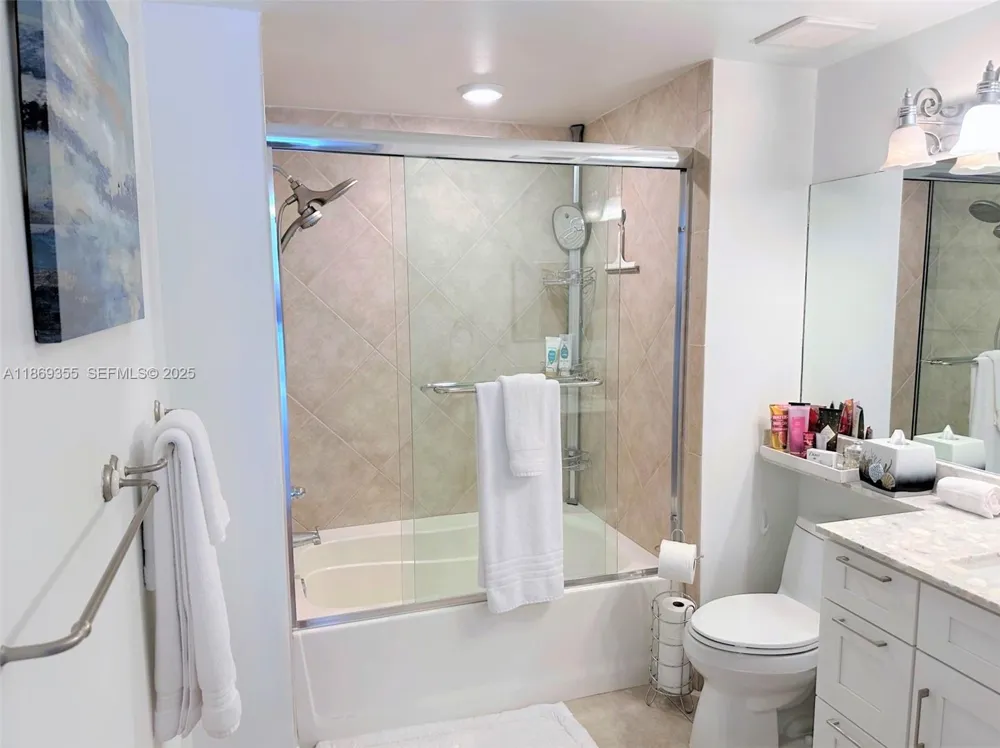 2080 S OCEAN DRIVE #PH3 Hallandale Beach, FL 33009
