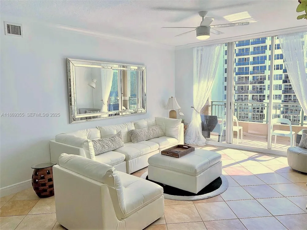 2080 S OCEAN DRIVE #PH3 Hallandale Beach, FL 33009