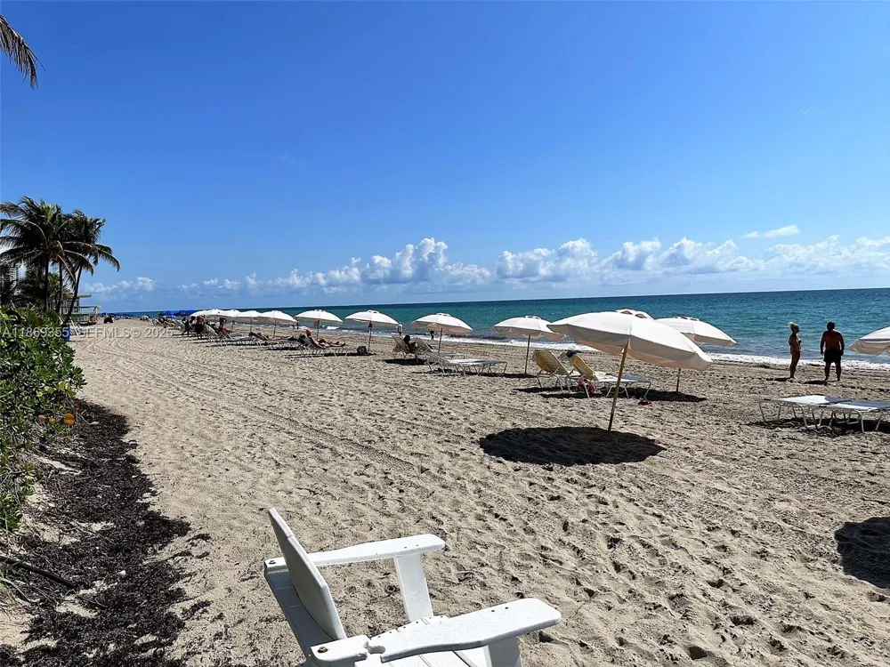 2080 S OCEAN DRIVE #PH3 Hallandale Beach, FL 33009