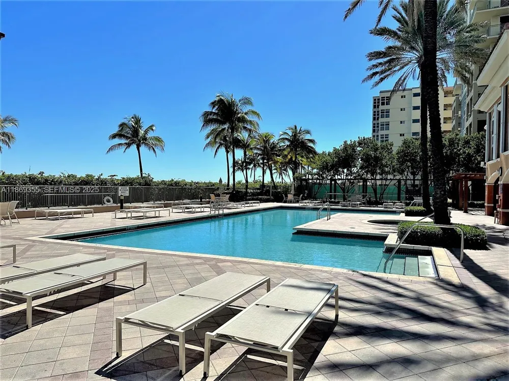 2080 S OCEAN DRIVE #PH3 Hallandale Beach, FL 33009