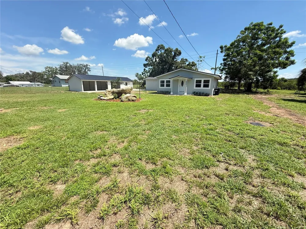426 BECTON STREET Frostproof, FL 33843