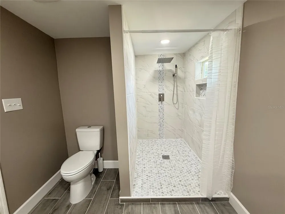 426 BECTON STREET Frostproof, FL 33843