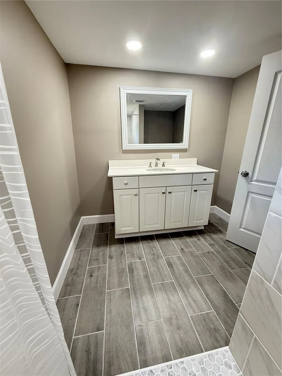 426 BECTON STREET Frostproof, FL 33843