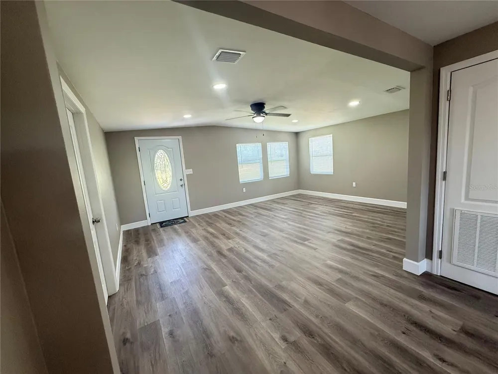 426 BECTON STREET Frostproof, FL 33843