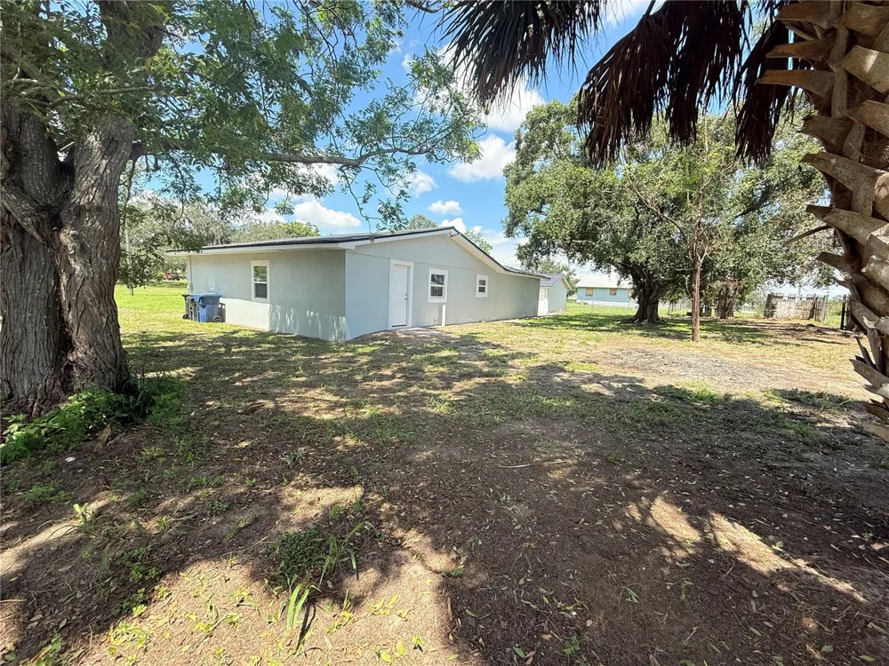 426 BECTON STREET Frostproof, FL 33843