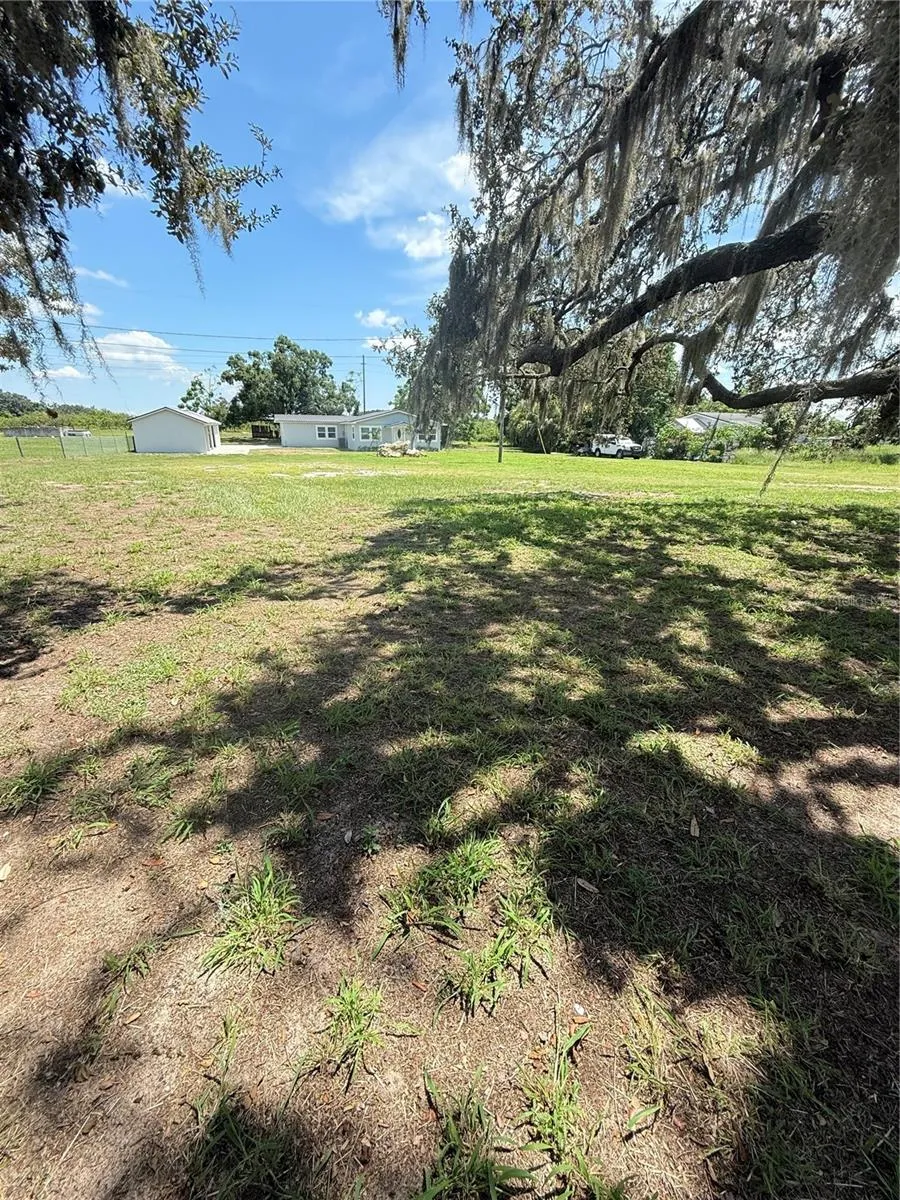 426 BECTON STREET Frostproof, FL 33843