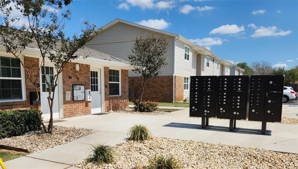 724 E Avenue N Belton, TX 76513