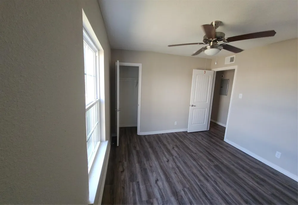 724 E Avenue N Belton, TX 76513
