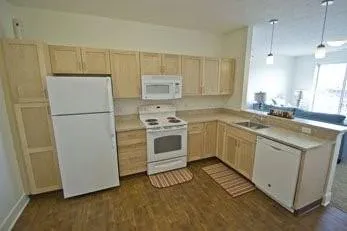 4920 S 30th St Omaha, NE 68107
