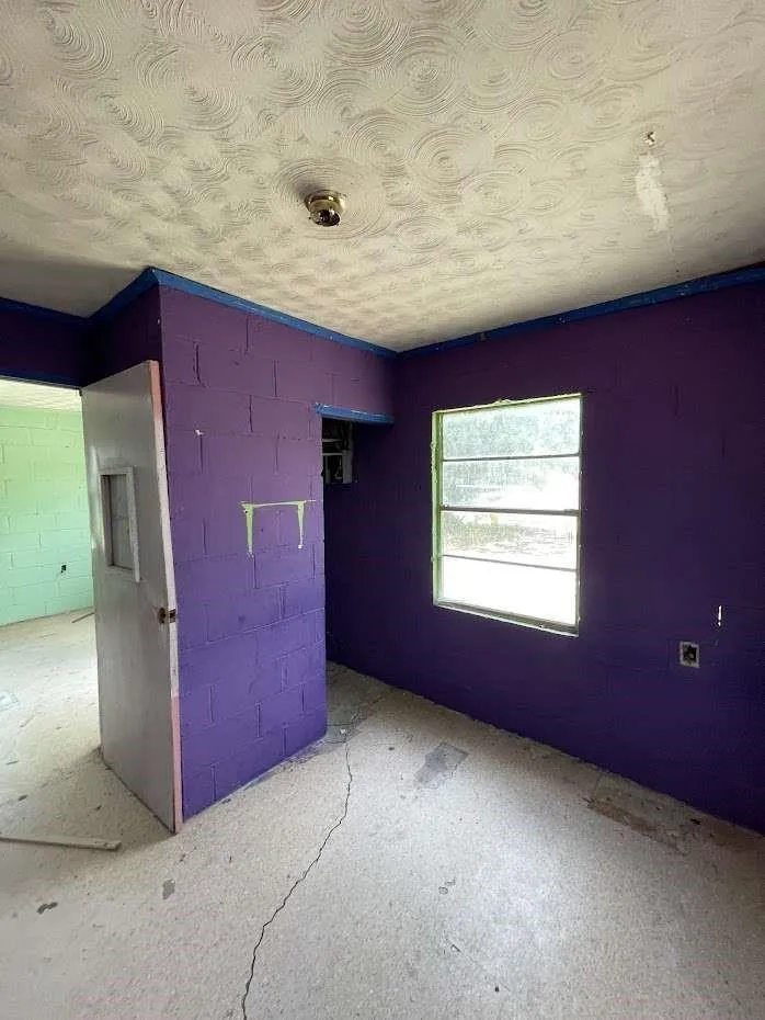 642 E 1st Street Sullivan City, TX 78572