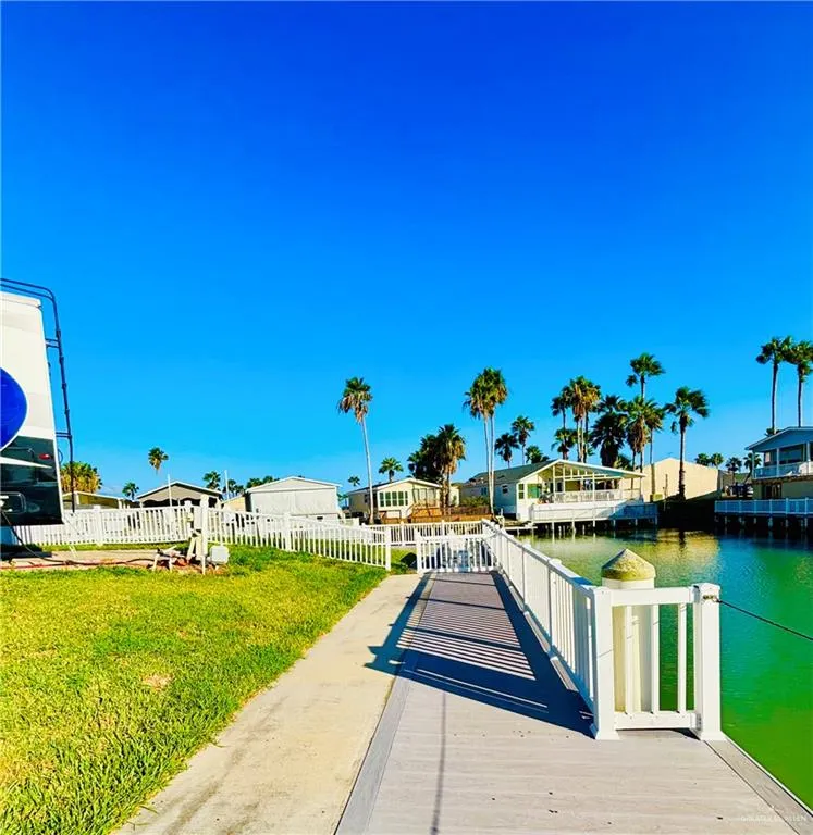 142 E Bonnet Circle Port Isabel, TX 78578