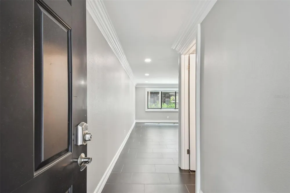 2942 W BAY DRIVE #8 Belleair Bluffs, FL 33770