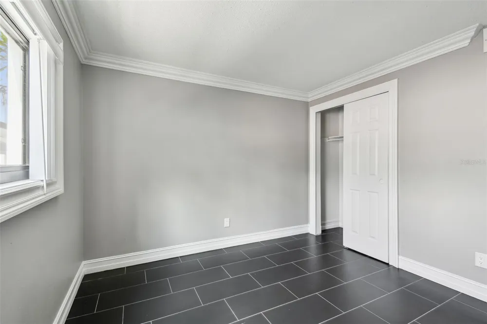 2942 W BAY DRIVE #8 Belleair Bluffs, FL 33770