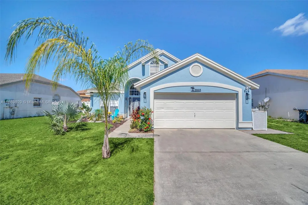 2915 Pembridge St Kissimmee, FL 34747