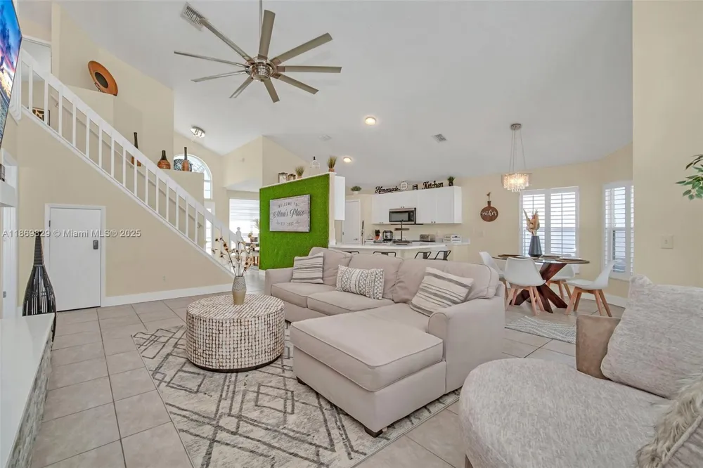 2915 Pembridge St Kissimmee, FL 34747