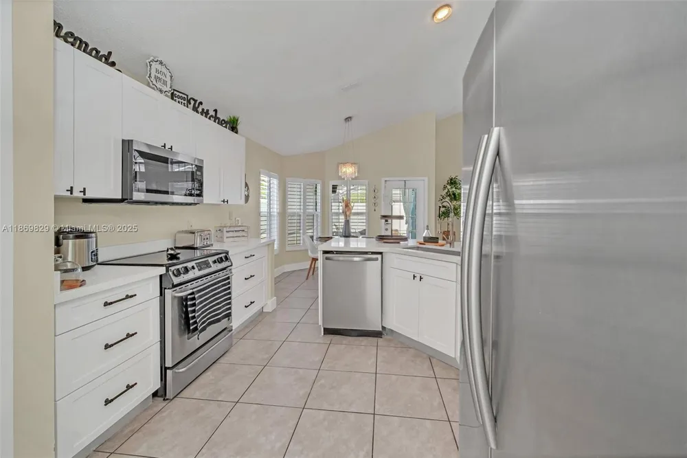 2915 Pembridge St Kissimmee, FL 34747