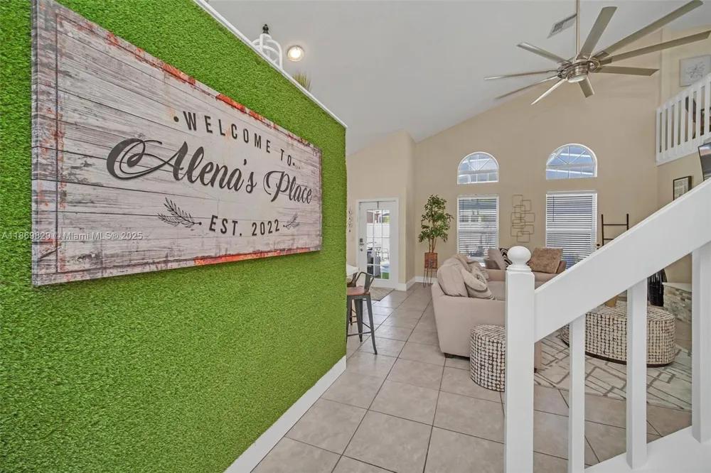 2915 Pembridge St Kissimmee, FL 34747