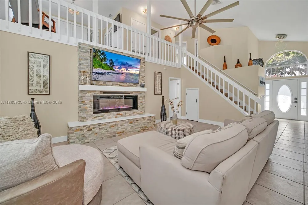 2915 Pembridge St Kissimmee, FL 34747