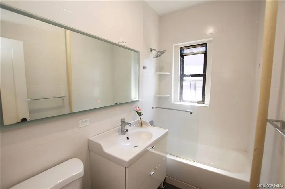 43-33 48 STREET #6D Sunnyside, NY 11104