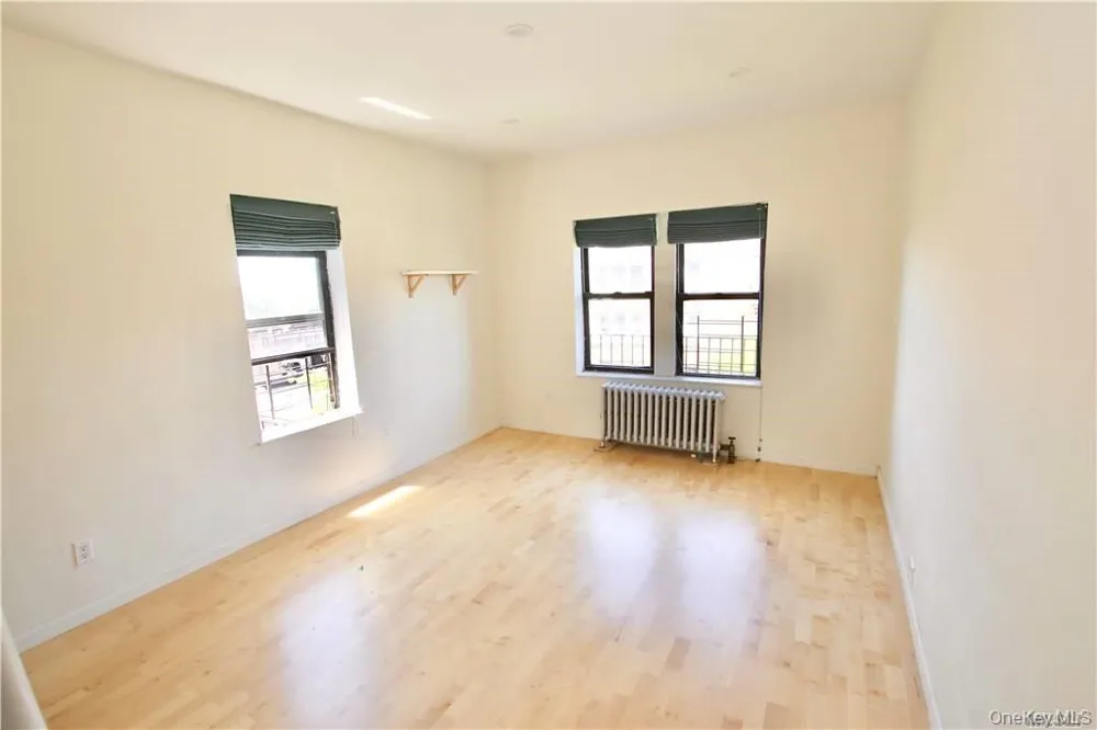 43-33 48 STREET #6D Sunnyside, NY 11104