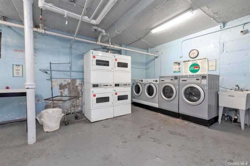 4333 48th Street #4H Sunnyside, NY 11104