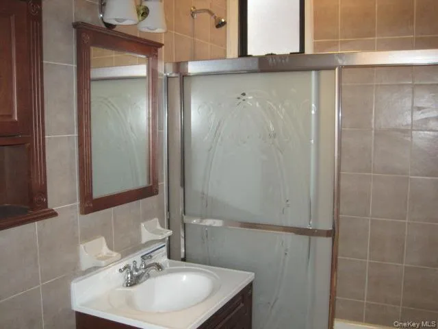 4333 48th Street #4H Sunnyside, NY 11104