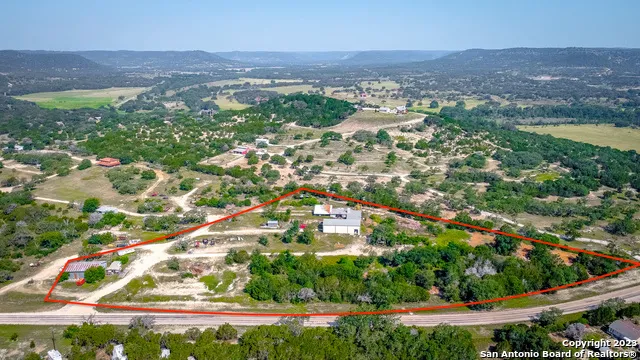 17839 State Highway 16 N Medina, TX 78055