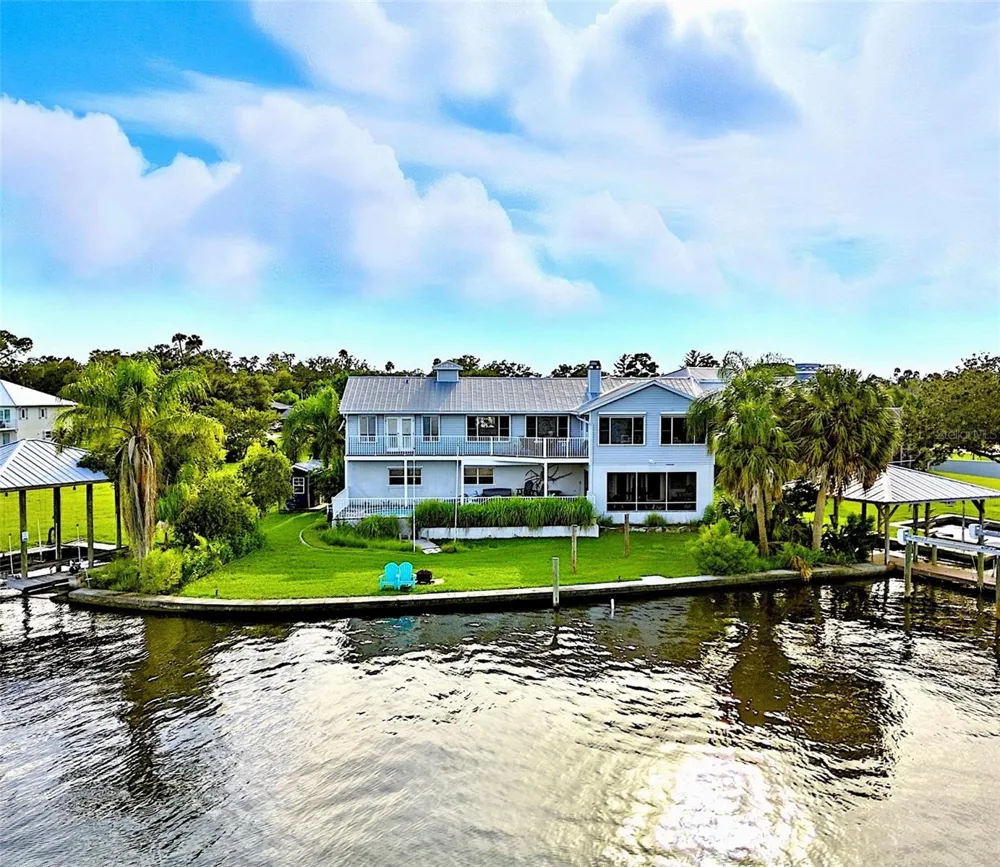 2435 WATERSEDGE DRIVE Crystal River, FL 34429