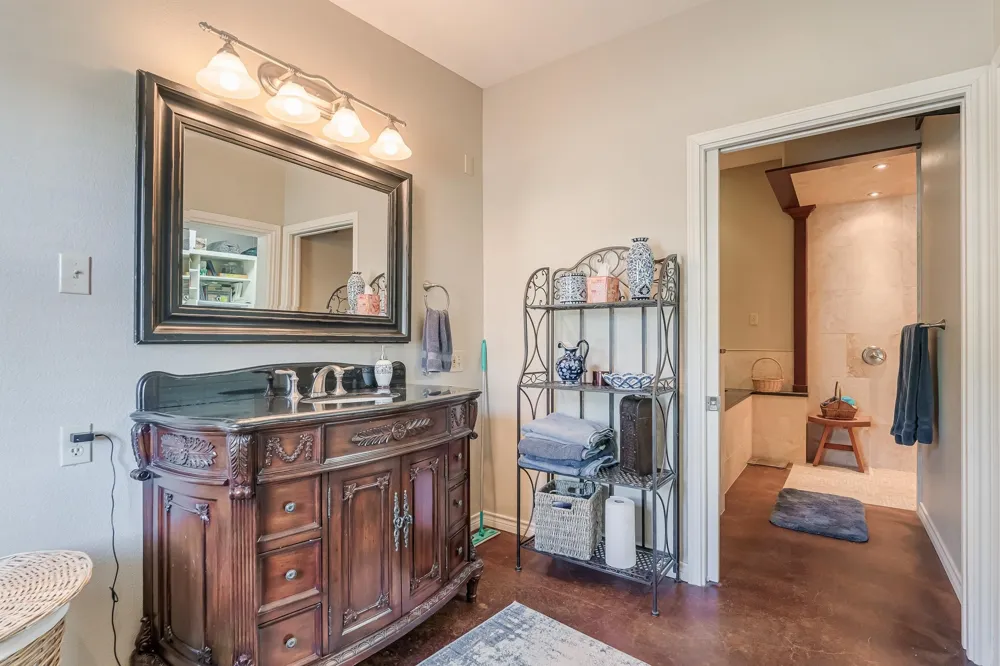 310 County Road 336 #B Tuscola, TX 79562