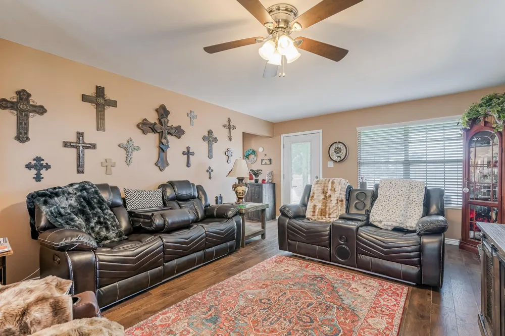 310 County Road 336 #B Tuscola, TX 79562