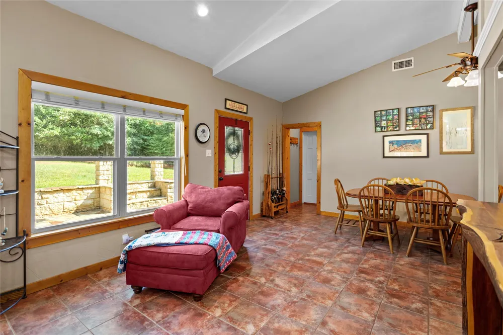 649 An County Road 1215 Grapeland, TX 75844