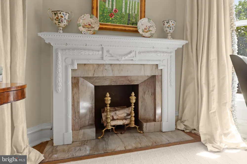 700 WASHINGTON PLACE #2D Baltimore, MD 21201