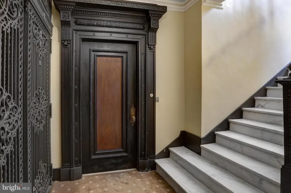 700 WASHINGTON PLACE #2D Baltimore, MD 21201