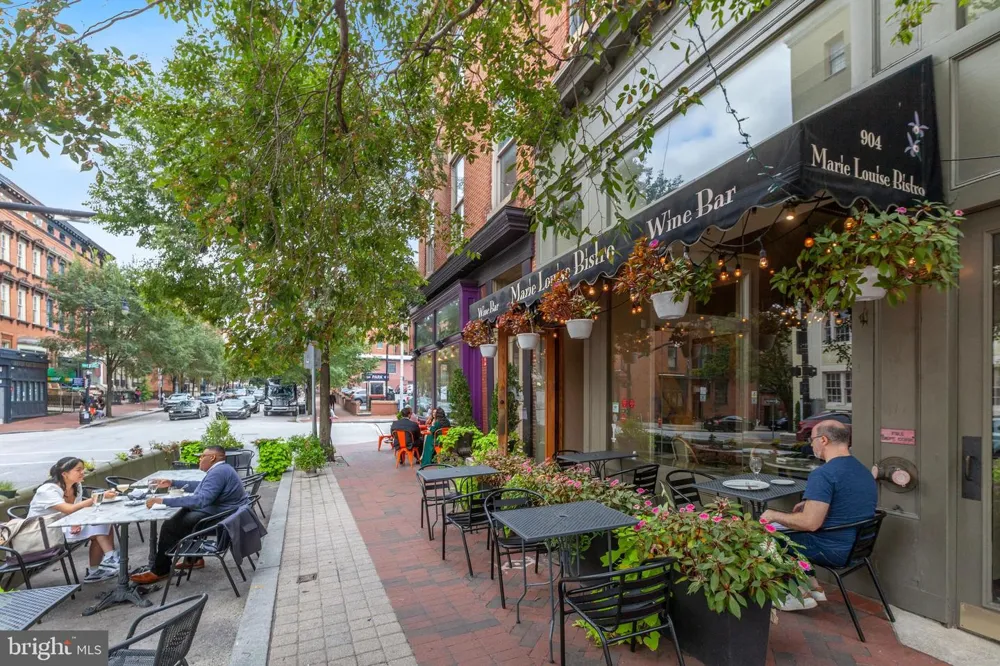 700 WASHINGTON PLACE #2D Baltimore, MD 21201