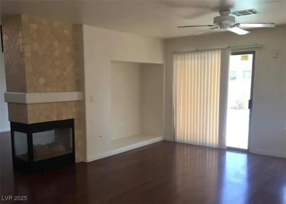 9076 Quarrystone Way Las Vegas, NV 89123