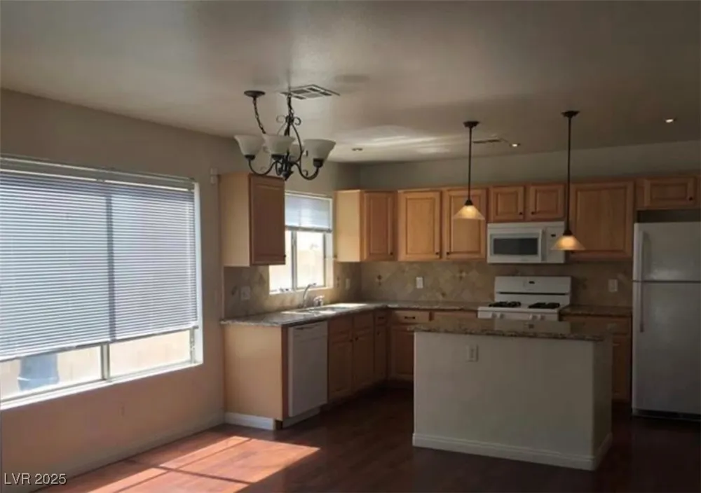 9076 Quarrystone Way Las Vegas, NV 89123