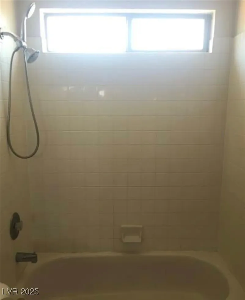 9076 Quarrystone Way Las Vegas, NV 89123