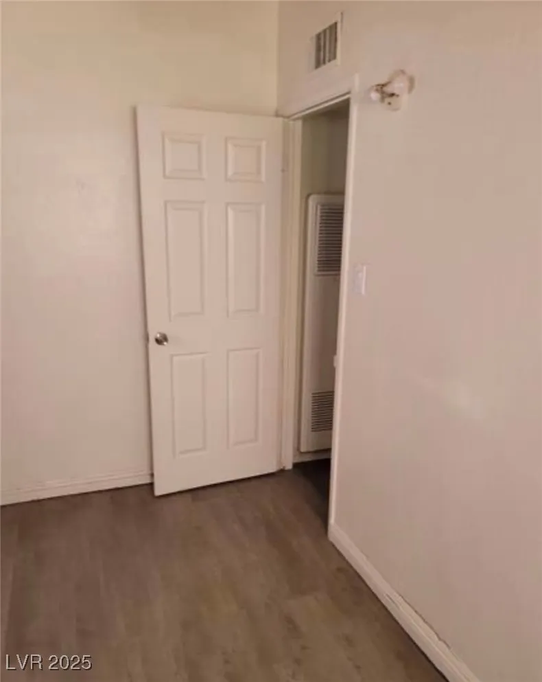 424 Stanford Street Las Vegas, NV 89107